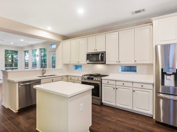 76 Piper Trace, The Woodlands TX 77381