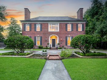 3653 Inverness Drive