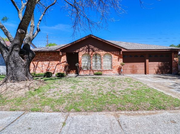 3446 Cheaney Drive, Houston TX 77066