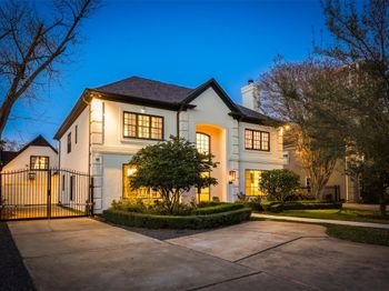 5042 Cedar Creek Drive