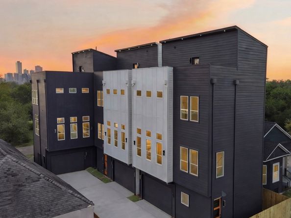 1513 McKee Street, Houston TX 77009