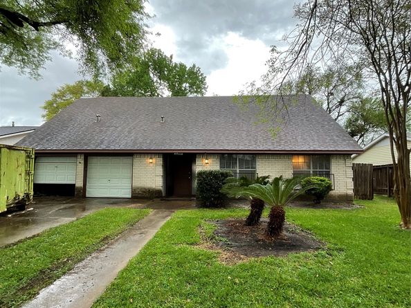 8818 Mobud Drive, Houston TX 77036