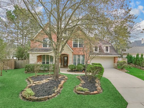 7 Vincent Court, The Woodlands TX 77382