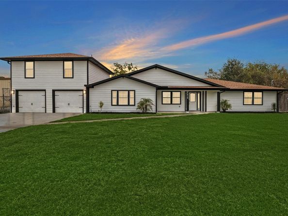 6415 Upshaw Drive, Houston TX 77396