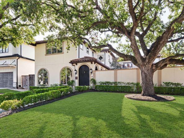 3751 Aberdeen Way, Houston TX 77025