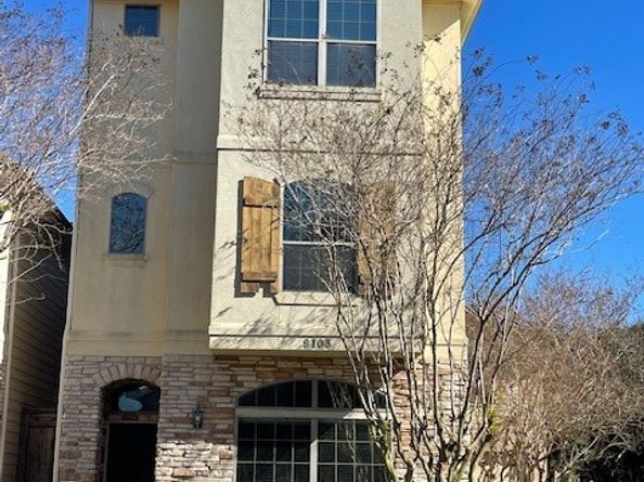 9103 Creekstone Lake Drive, Houston TX 77054
