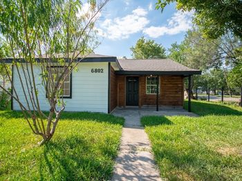 6802 Eastwood Street