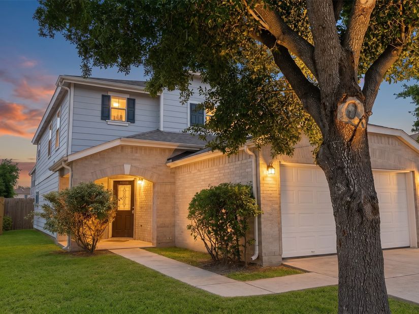 326 Remington Ridge Drive, Houston TX 77073