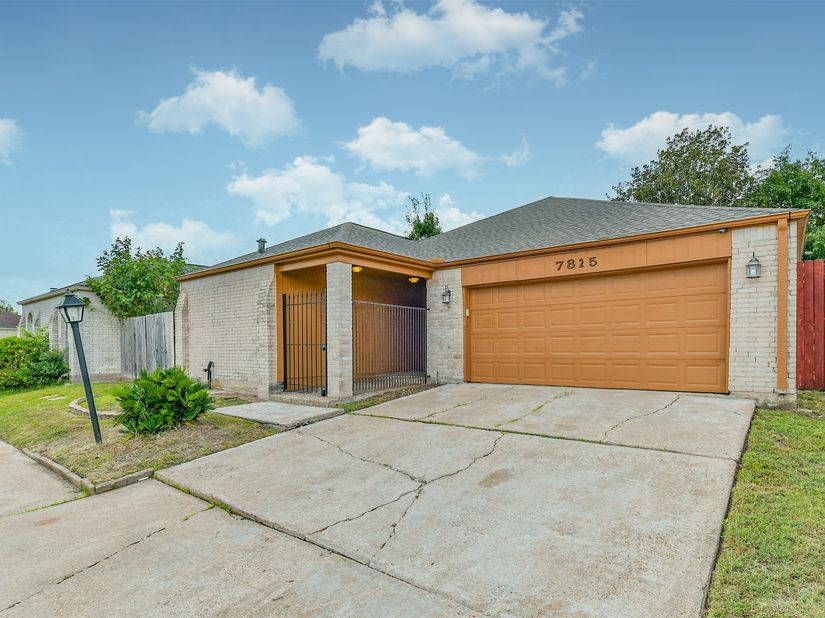 7815 Duffield Lane, Houston TX 77071