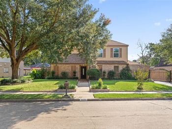7231 Granvia Dr