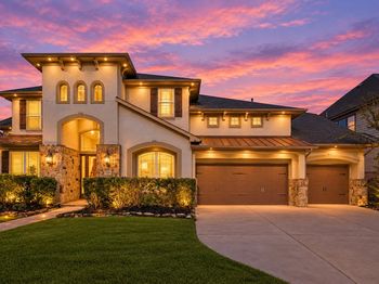 6119 Apple Bluff