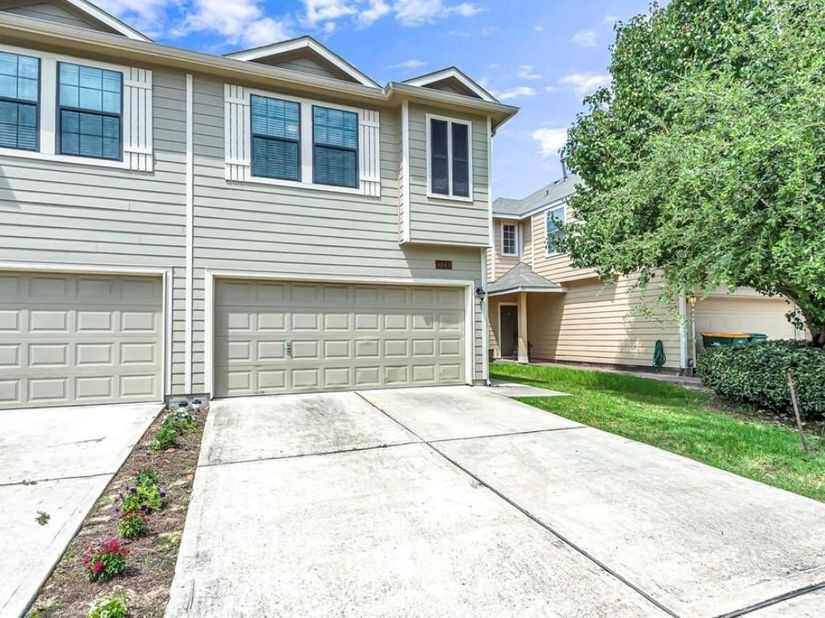 6043 Shelbourne Park Lane, Houston TX 77084