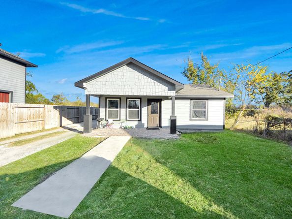 4715 Antha Street, Houston TX 77016