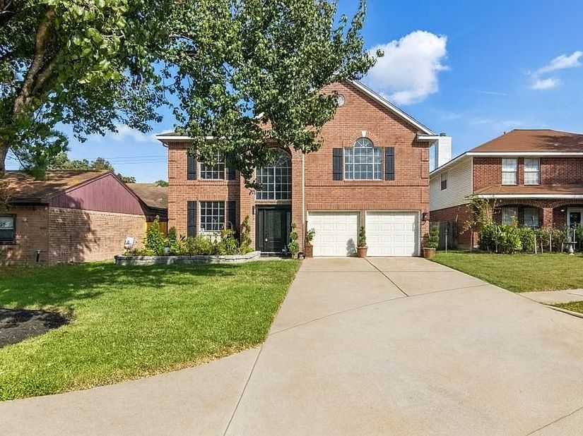 13123 Labelle Lane, Houston TX 77015