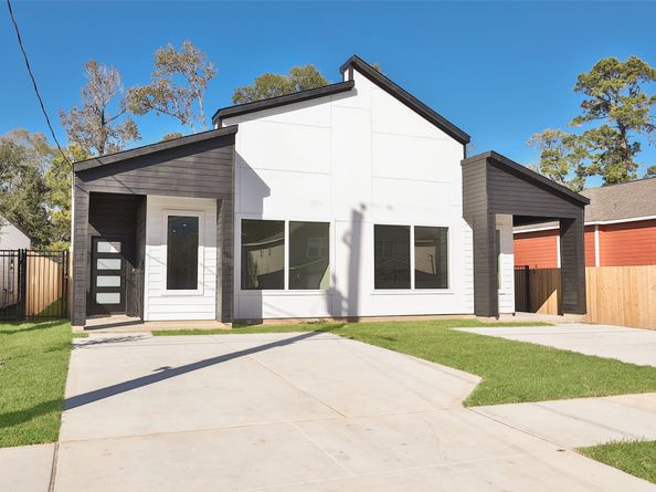 8137 Cabot Street A/B, Houston TX 77078