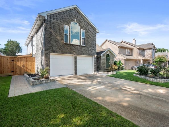 21450 Park Post Lane, Katy TX 77450