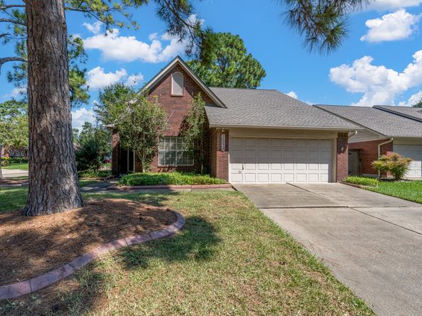 16030 Royal Garden Drive, Houston TX 77095