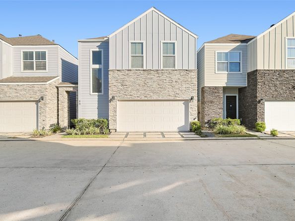 8810 Hollister Pine Court, Houston TX 77080