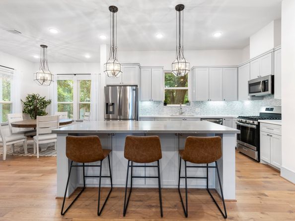 846 Wakefield Drive B, Houston TX 77018