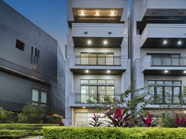 205 Portland Street, Houston TX 77006