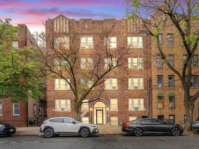 57 Corbin Ave B2, Jersey City NJ 07306