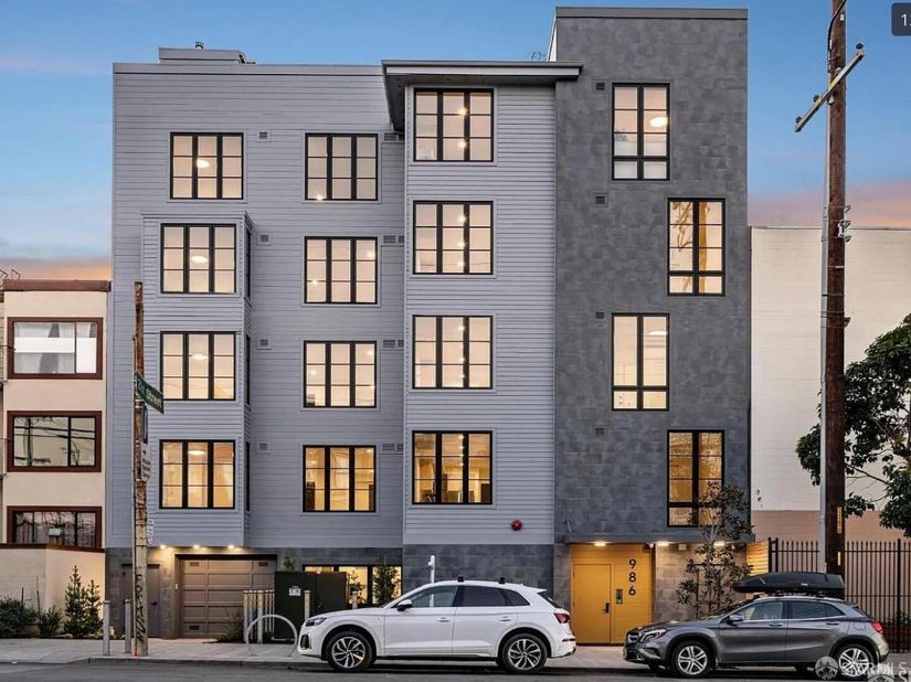 986 South Van Ness Avenue 302, San Francisco CA 94110